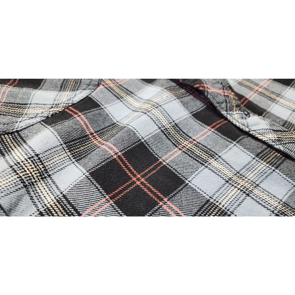 By Junkfood Plaid Flannel Shirt Mens Large Blue Black Long Sleeve Button Up - Picture 4 of 11
